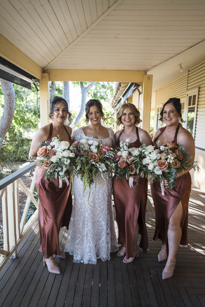 Barrett Lane Homestead Bride and bridesmaids