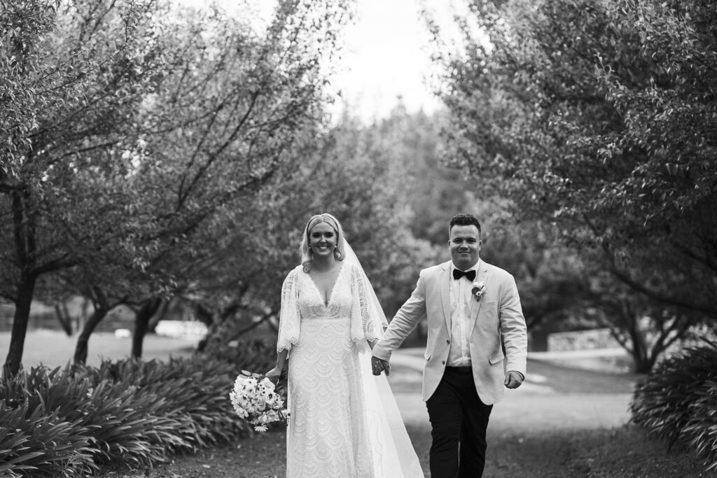 Wedding at Millbrook Winery, Bride and groom